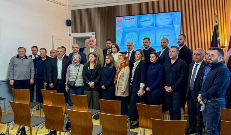 ab3a3581cda98a43e12640381e03cbad